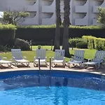 דירה Beachfront Seaview Litoralmar Apt, Fast Wifi, Airco, Pool, Private Parking פורטימאו