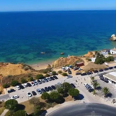 Beachfront Seaview Litoralmar Apt, Fast Wifi, Airco, Pool, Private Parking