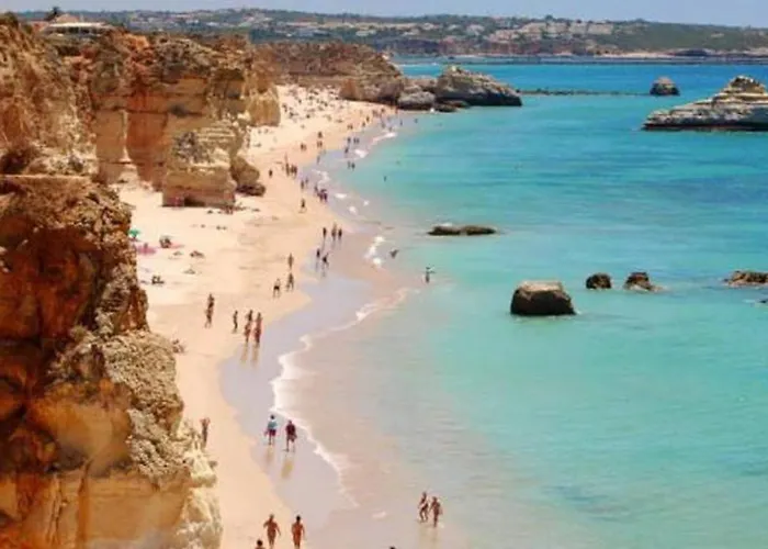 Beachfront Seaview Litoralmar Apt, Fast Wifi, Airco, Pool, Private Parking Apartament