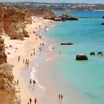 Beachfront Seaview Litoralmar Apt, Fast Wifi, Airco, Pool, Private Parking Appartement