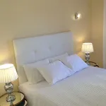 アパート Beachfront Seaview Litoralmar Apt, Fast Wifi, Airco, Pool, Private Parking