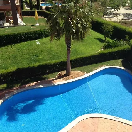 Beachfront Seaview Litoralmar Apt, Fast Wifi, Airco, Pool, Private Parking *