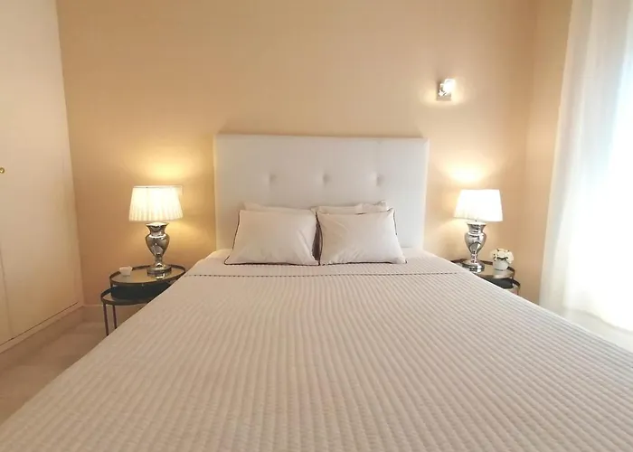 아파트 Beachfront Seaview Litoralmar Apt, Fast Wifi, Airco, Pool, Private Parking