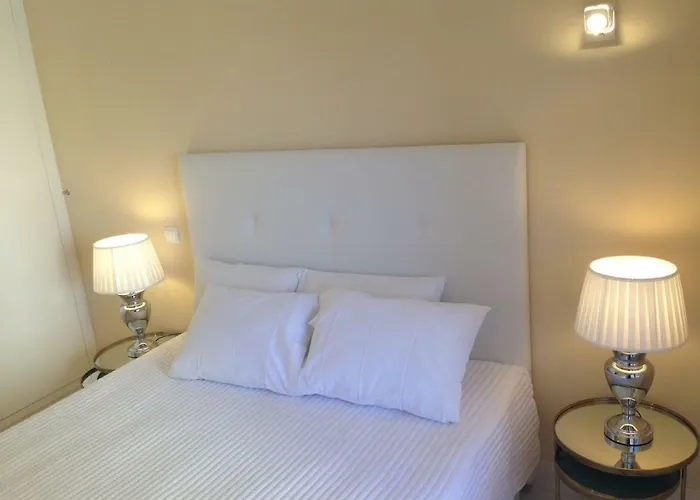 아파트 Beachfront Seaview Litoralmar Apt, Fast Wifi, Airco, Pool, Private Parking *